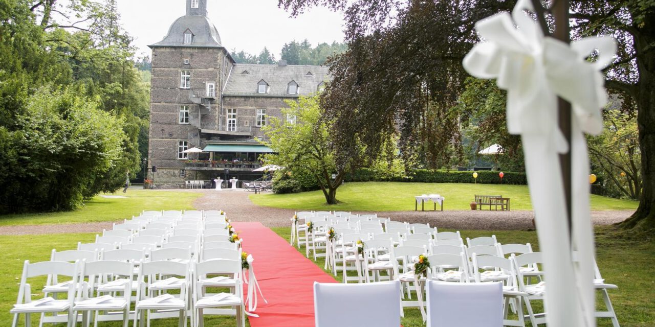 Heiraten auf Schloss Hugenpoet